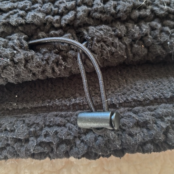 VS PINK Sherpa - Picture 4 of 5